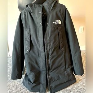 Northface winter jacket ; size M